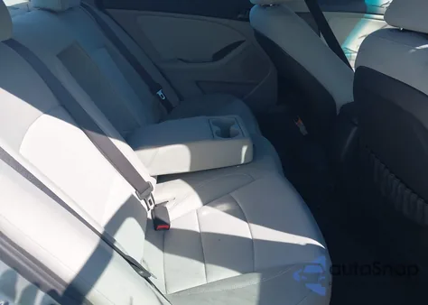 2013 Kia Optima Lx из США, поврежденный, VIN KNAGM4A73D5333983